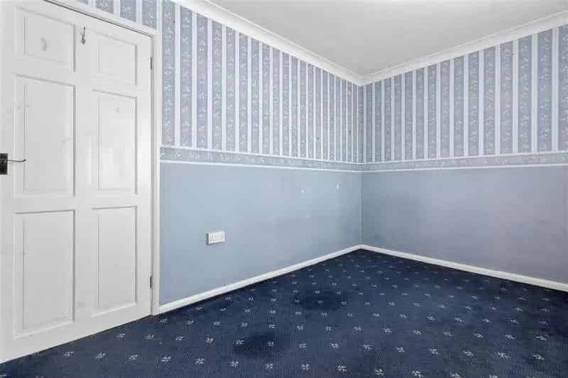 4 Bed Detached Chalet Near Bishopstone Station