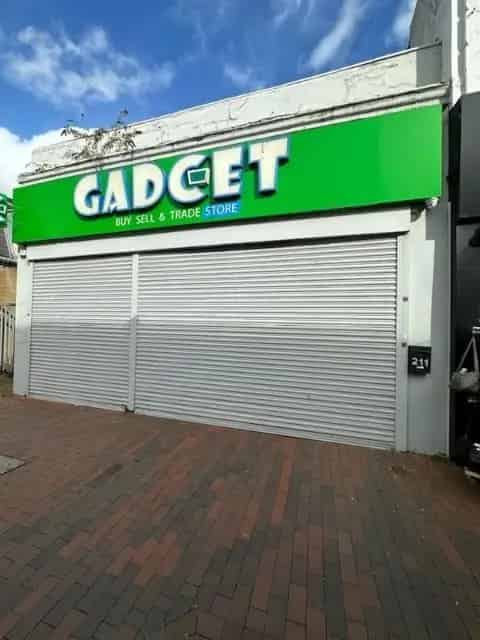 Commercial property For Rent , Chatham, England