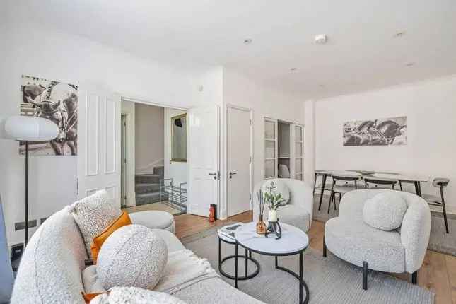 Four Bedroom House to Rent in Stanhope Mews East South Kensington