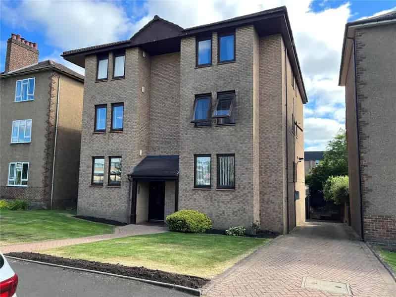 2 bedroom flat to rent