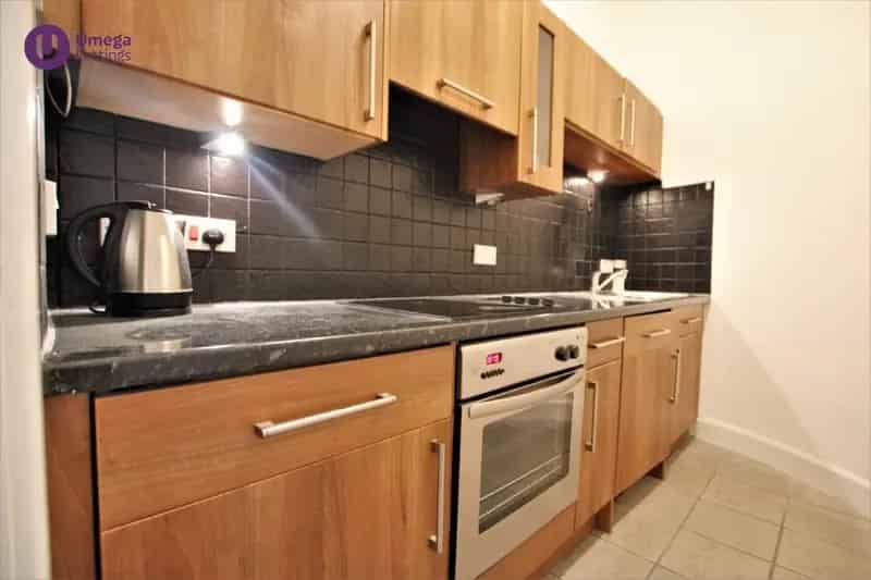 1 Bedroom Apartment to Rent in Edinburgh