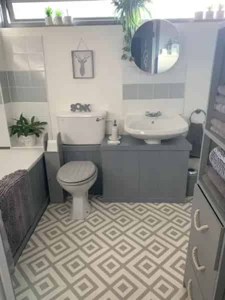 Flat For Rent , Borough of Spelthorne, England
