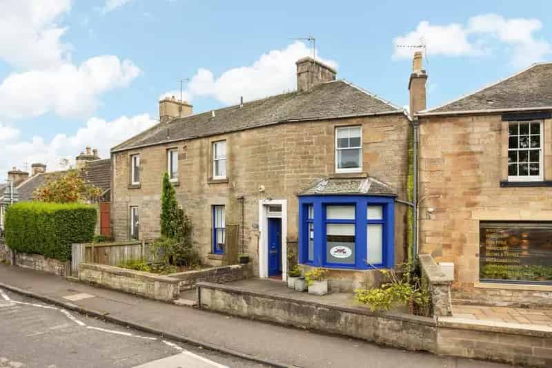 2 Bedroom Flat for Sale in Edinburgh