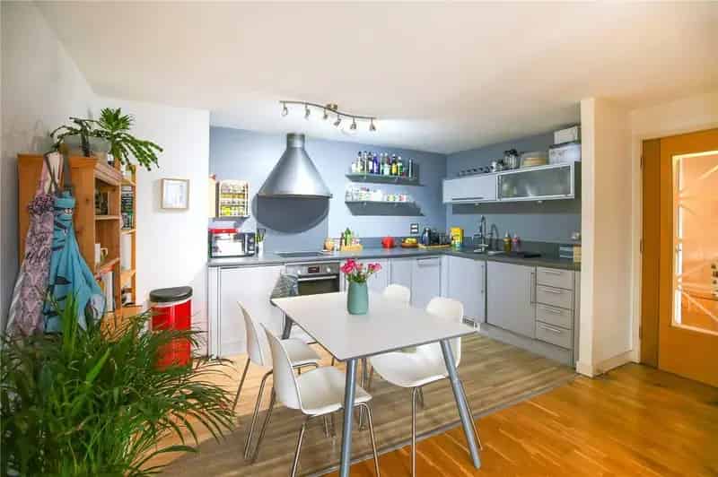 2 Bedroom Apartment to Rent Bristol City Centre