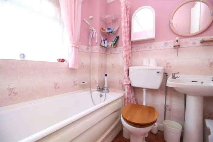 2 Bed House For Sale Near New Milton