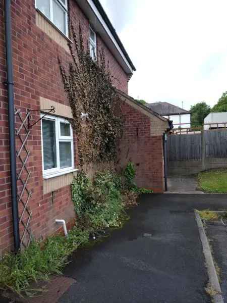 House For Rent in Dudley, England