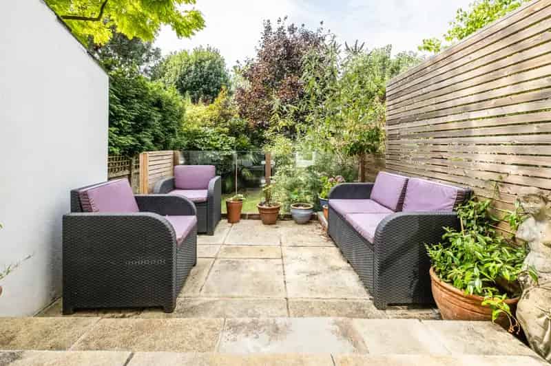 2 Bedroom Flat for Sale in Muswell Hill
