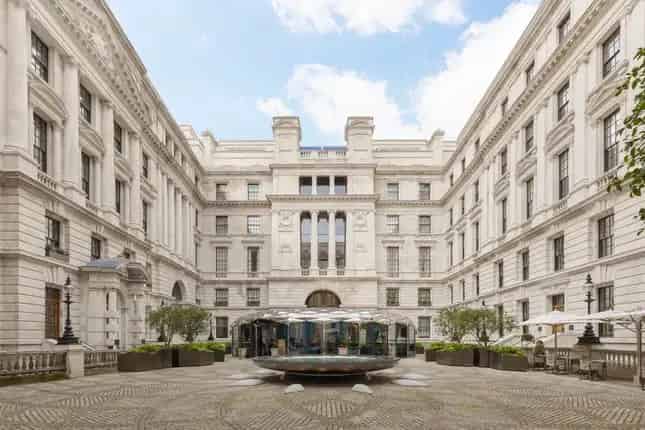 Luxury 2-Bedroom Apartment for Sale in The OWO London