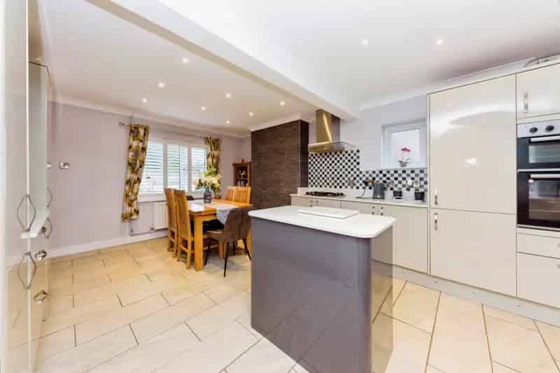 Extended Family Home with Annex and Landscaped Garden