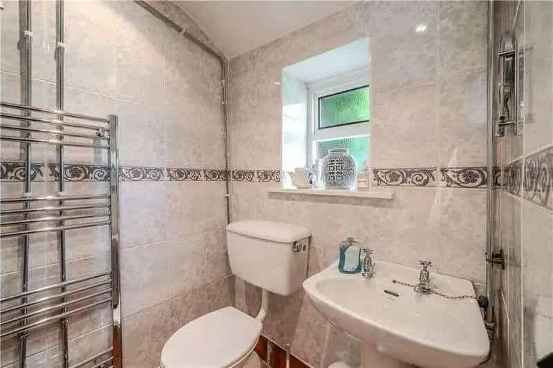 4 Bed Grade II Listed Farmhouse with Annexe and 4.9 Acres
