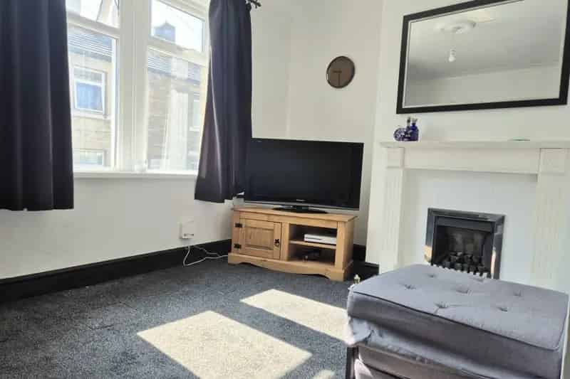 Two Bedroom House in Brighouse with Spacious Yard and On Street Parking