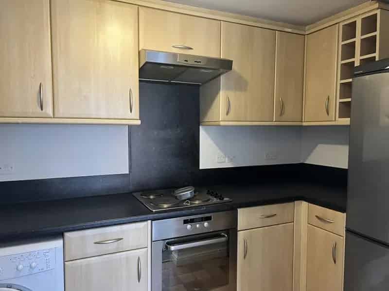 2 bedroom Flat
 To Rent