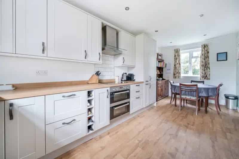3 Bed Semi-Detached House White Waltham Extended Living Room Garden Parking