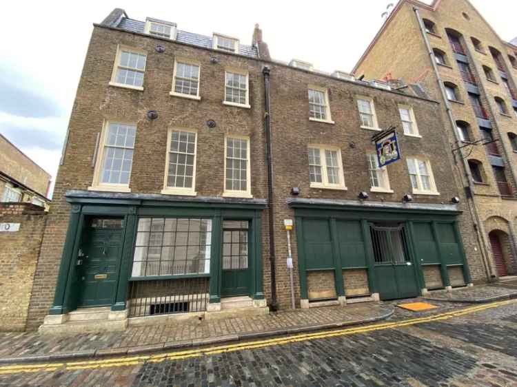 Wapping Riverside Office Building For Lease