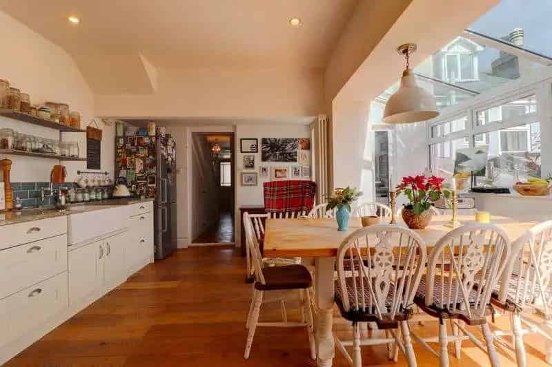 4 Bed Detached Victorian House Near Appledore Quayside