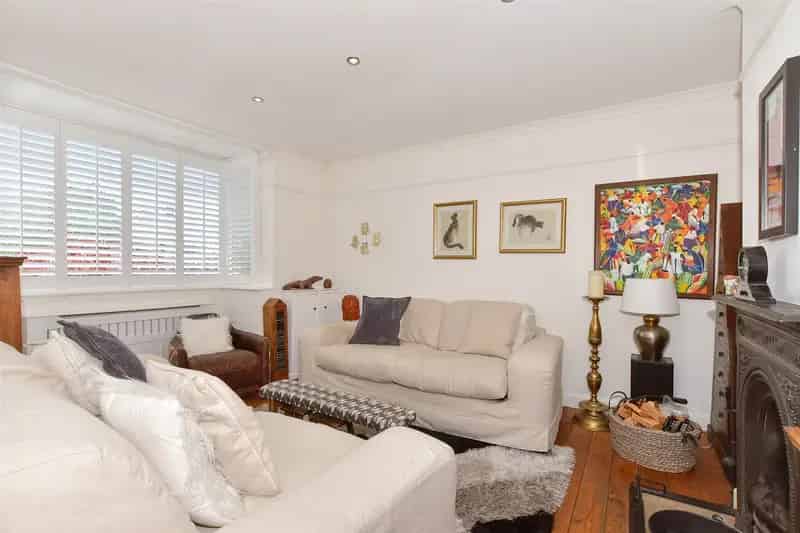 3 bedroom semi-detached bungalow for sale