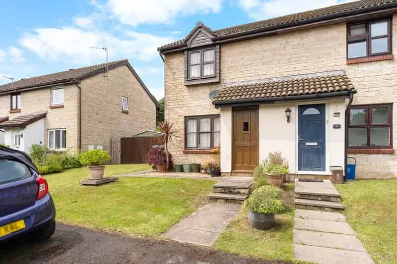 3 Bedroom End Terrace House For Sale Danescourt