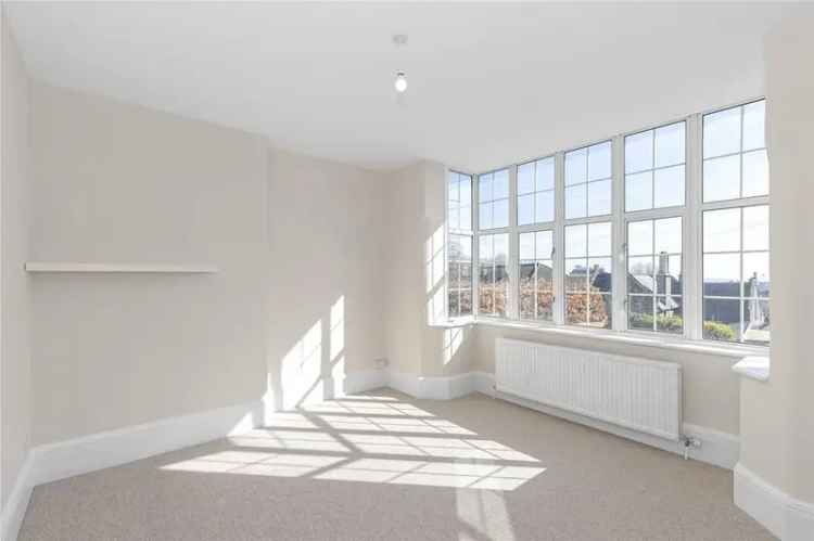 2 Bedroom Apartment for Sale in Bristol