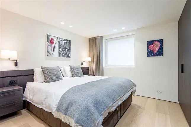 Flat for sale in Wells Street, London W1T