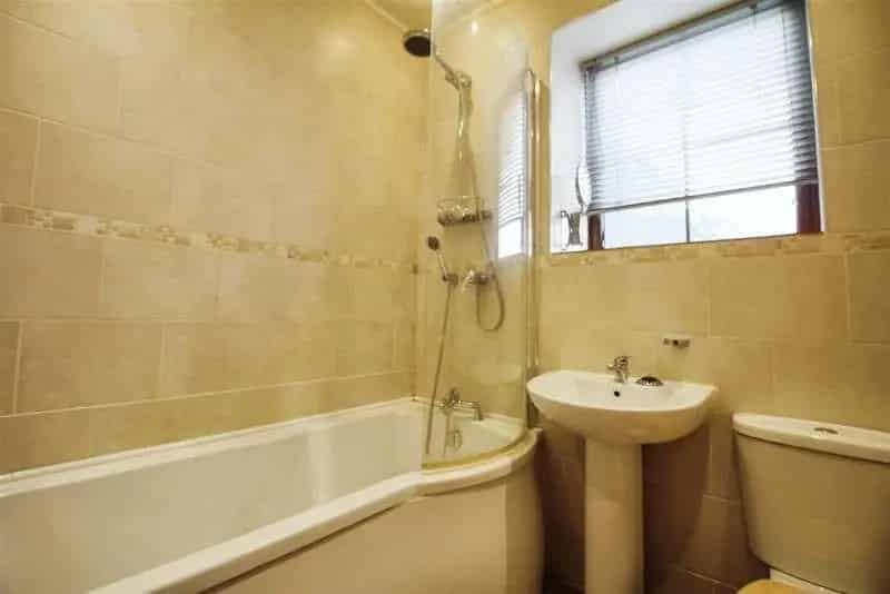 2 Bed House for Sale Ideal First Home or Investment