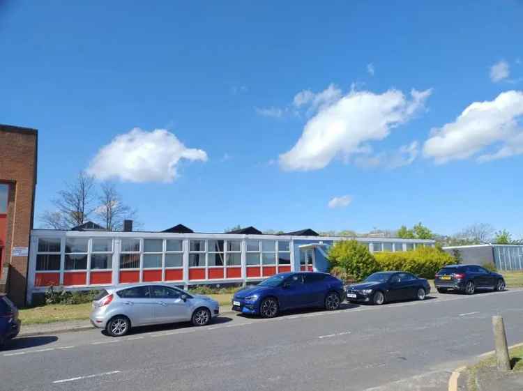 Industrial Unit in Stevenage Near A1M and Station