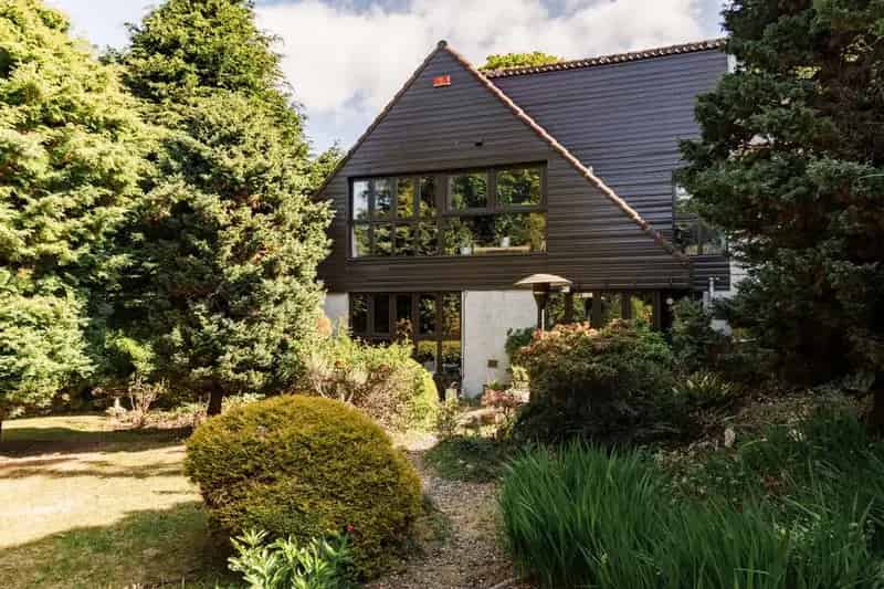 4 Bedroom Eco-Friendly Mid Century Modern Home Near Edinburgh Golf Course