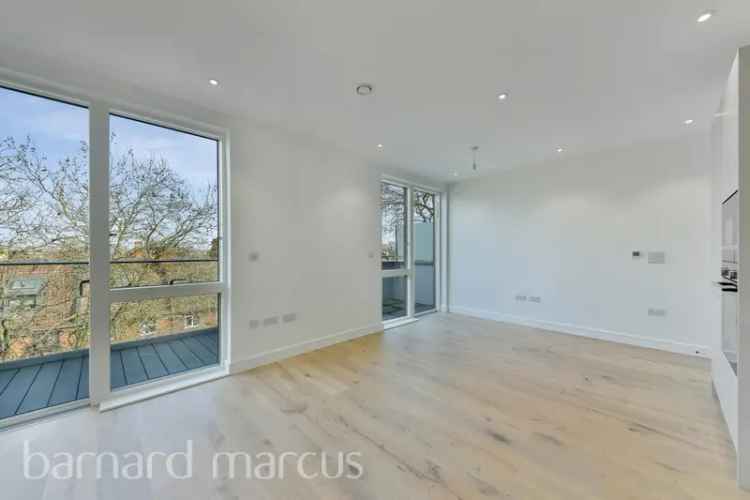 Luxury Penthouse Apartment Chiswick High Road