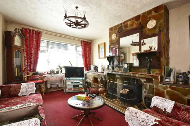 3 Bedroom House For Sale Extended End Terrace Property