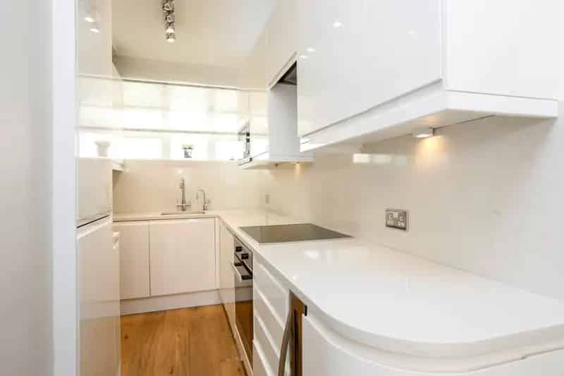 2 Bedroom Apartment Richmond Central London