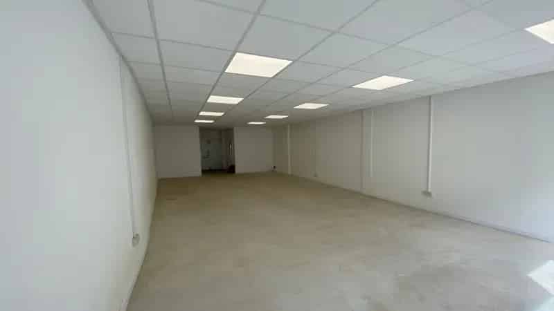 Royston Town Centre Lock Up Shop Class E