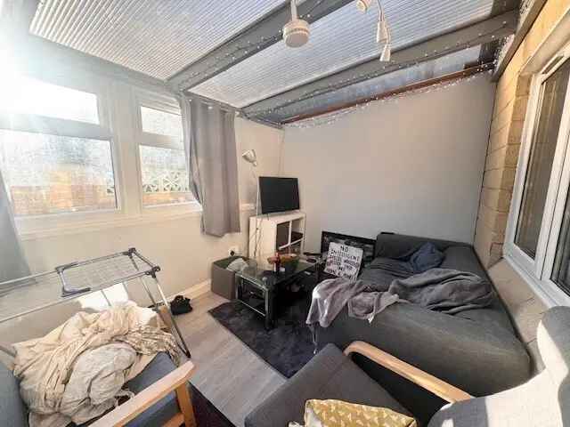 6 Bedroom Furnished House in Twerton Bath Zero Deposit Available