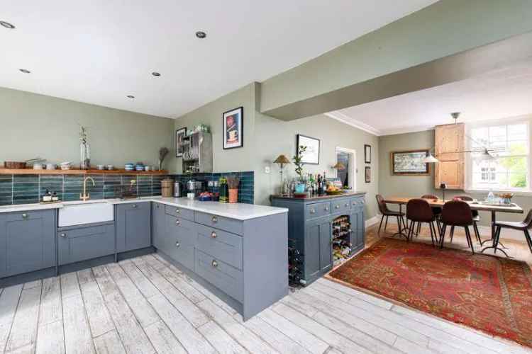 4 Bedroom Townhouse for Sale
