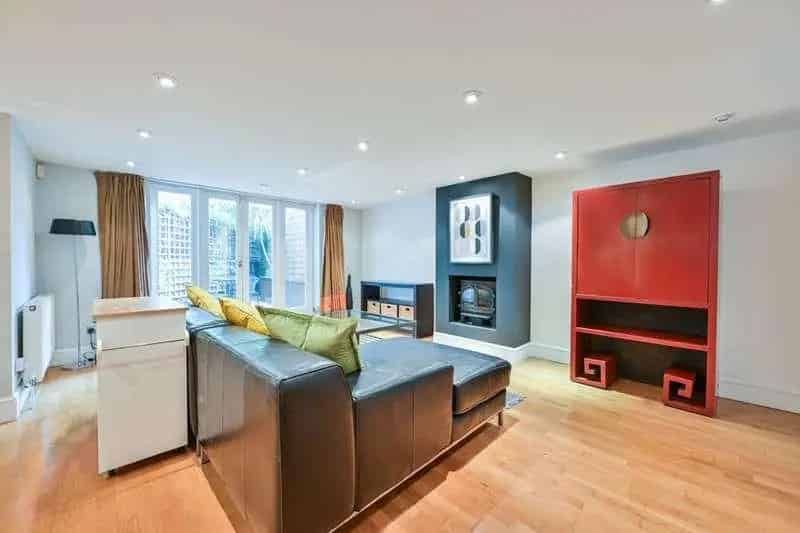 1 Bed Flat for Sale in Elephant and Castle