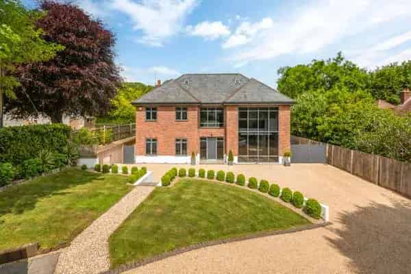 Glass House Contemporary Home for Sale