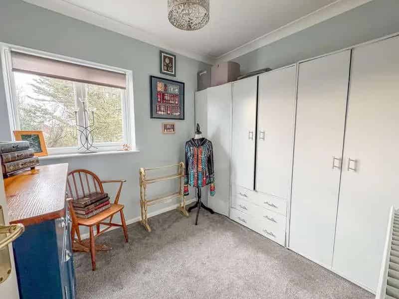 3 Bed Semi-Detached House For Sale