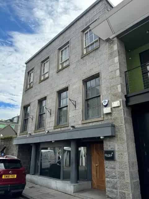 Granite Townhouse Cocktail Bar for Sale