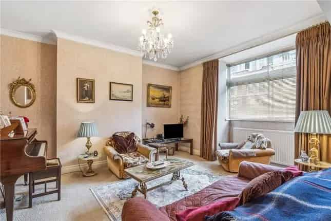 3-Bedroom Flat for Sale in Marylebone London