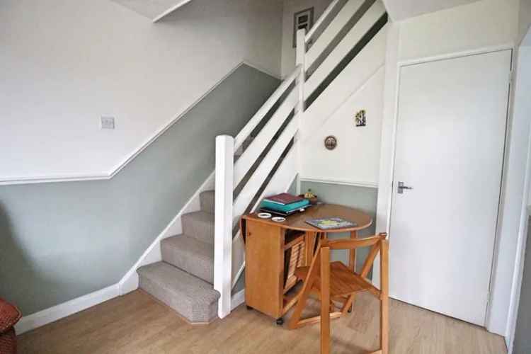 1 Bedroom Mews House to Rent - Excellent Condition