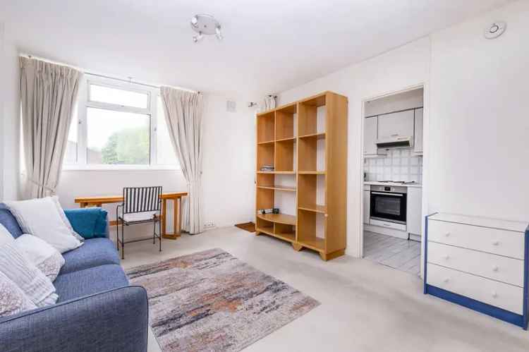 1 Bedroom Studio Flat for Sale in East Putney