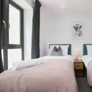 7 rooms flat of 754 m² in Manchester