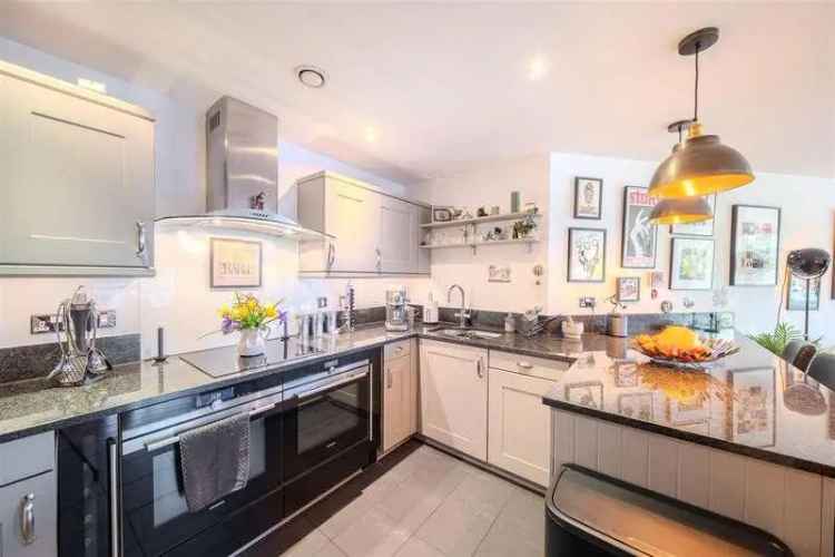 3 Bed Clifton Apartment for Sale