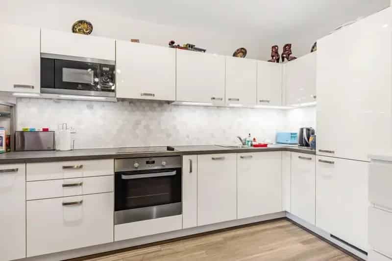 One Bedroom Apartment with Study Catford Green