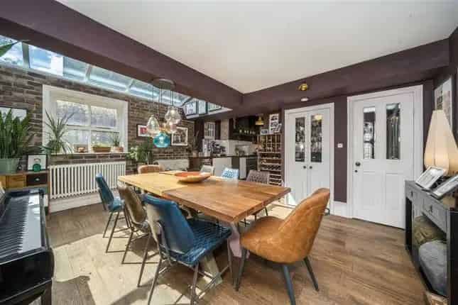 Four Bedroom Semi-Detached House for Sale in Lewisham