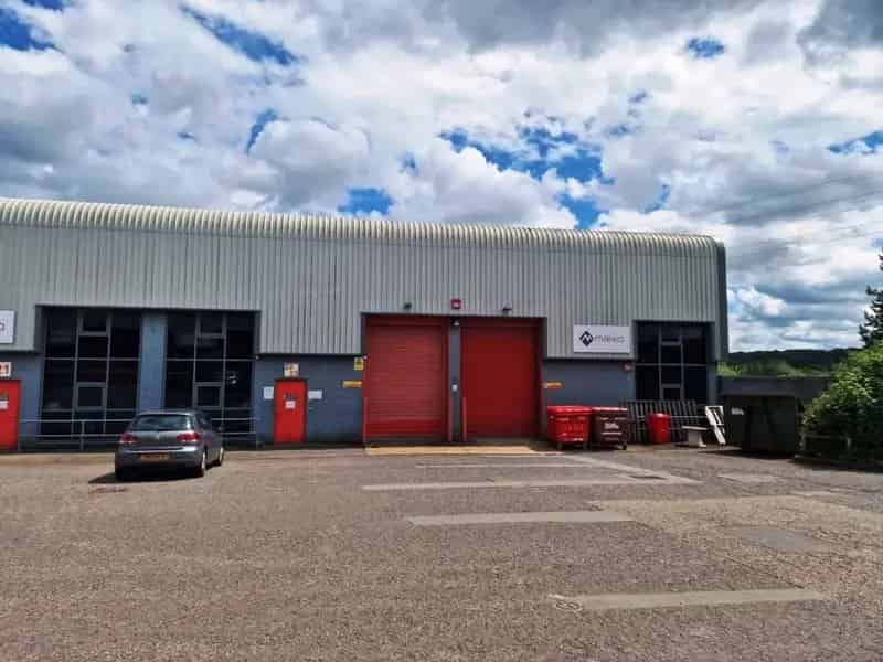 Industrial Warehouse Unit for Lease