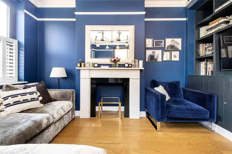 4 bedroom end of terrace house for sale