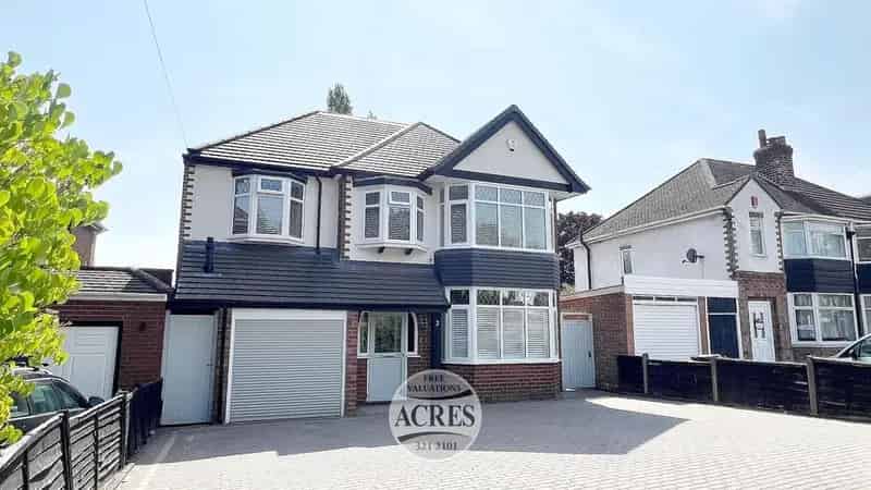 4 Bedroom Detached House for Sale