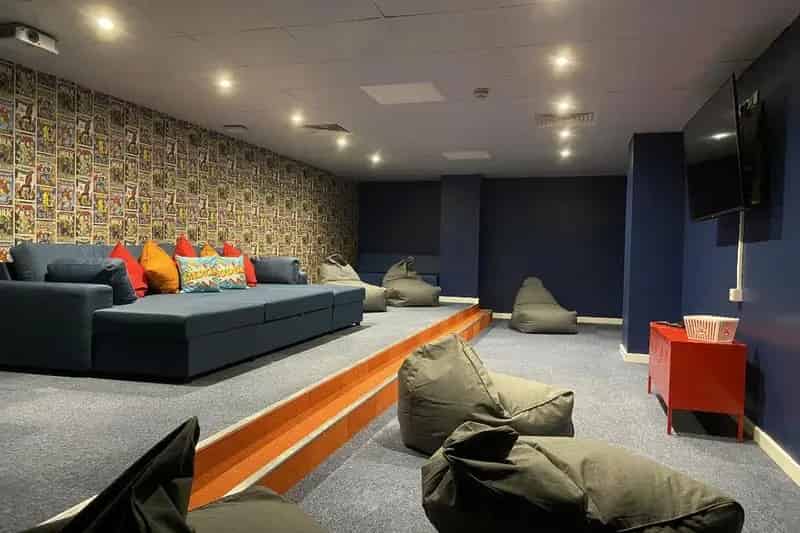 Studio to Rent