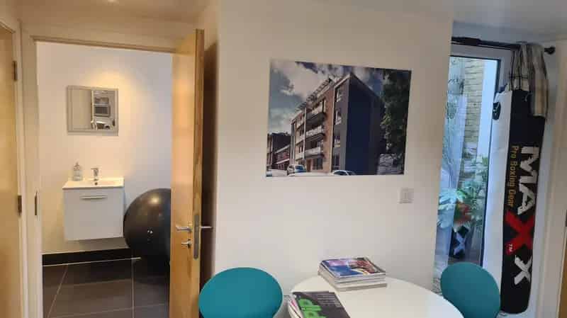 Lower Ground Floor Commercial Space Long Leasehold Sale