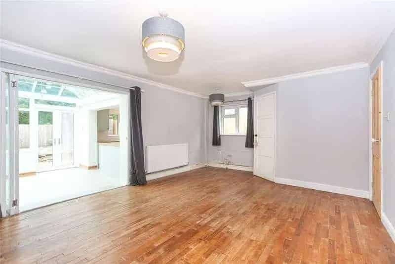 3 Bed Semi-Detached House for Sale in Abergwyngregyn