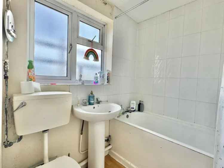 2 Bedroom Flat for Sale Folkestone Kent CT20 Investment Property
